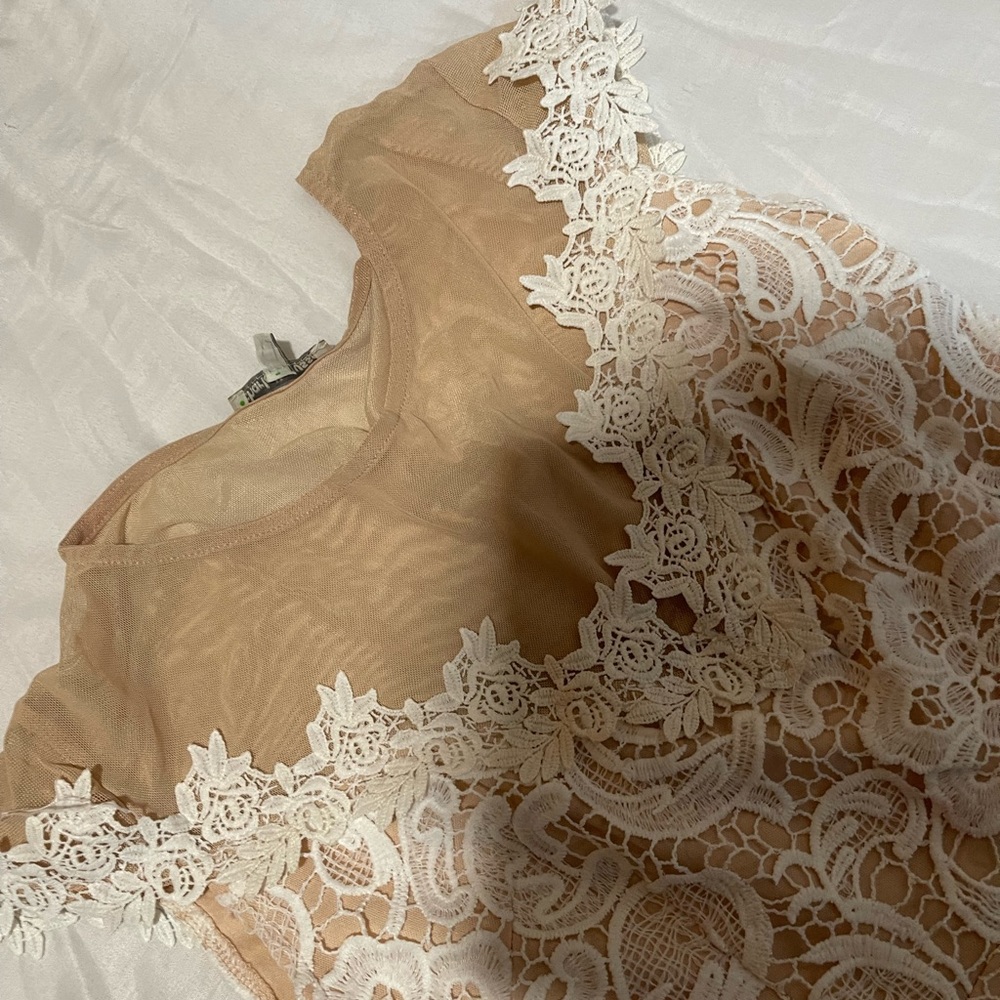 Charlotte Russe White Lace Dress - Picture 3 of 4